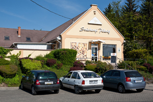 Dunaújváros-Óváros, Magyar út 51. péktermékek péksütemény bolt